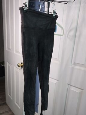 SPANX Black Seamless Leggings with Logo